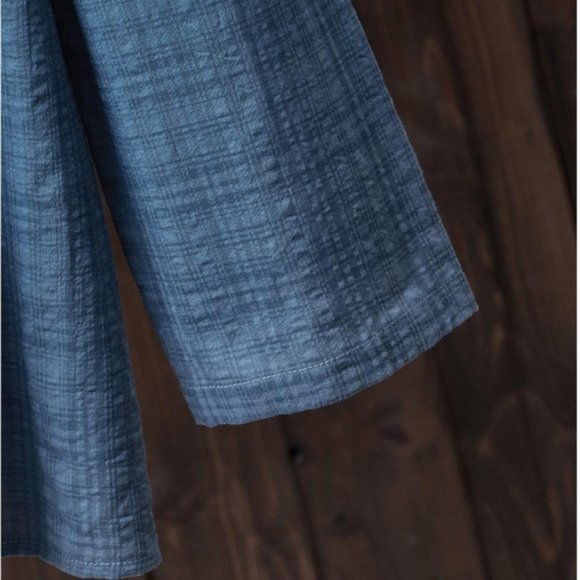 Peplum Hem Textured Blouse - Picture 4 of 5